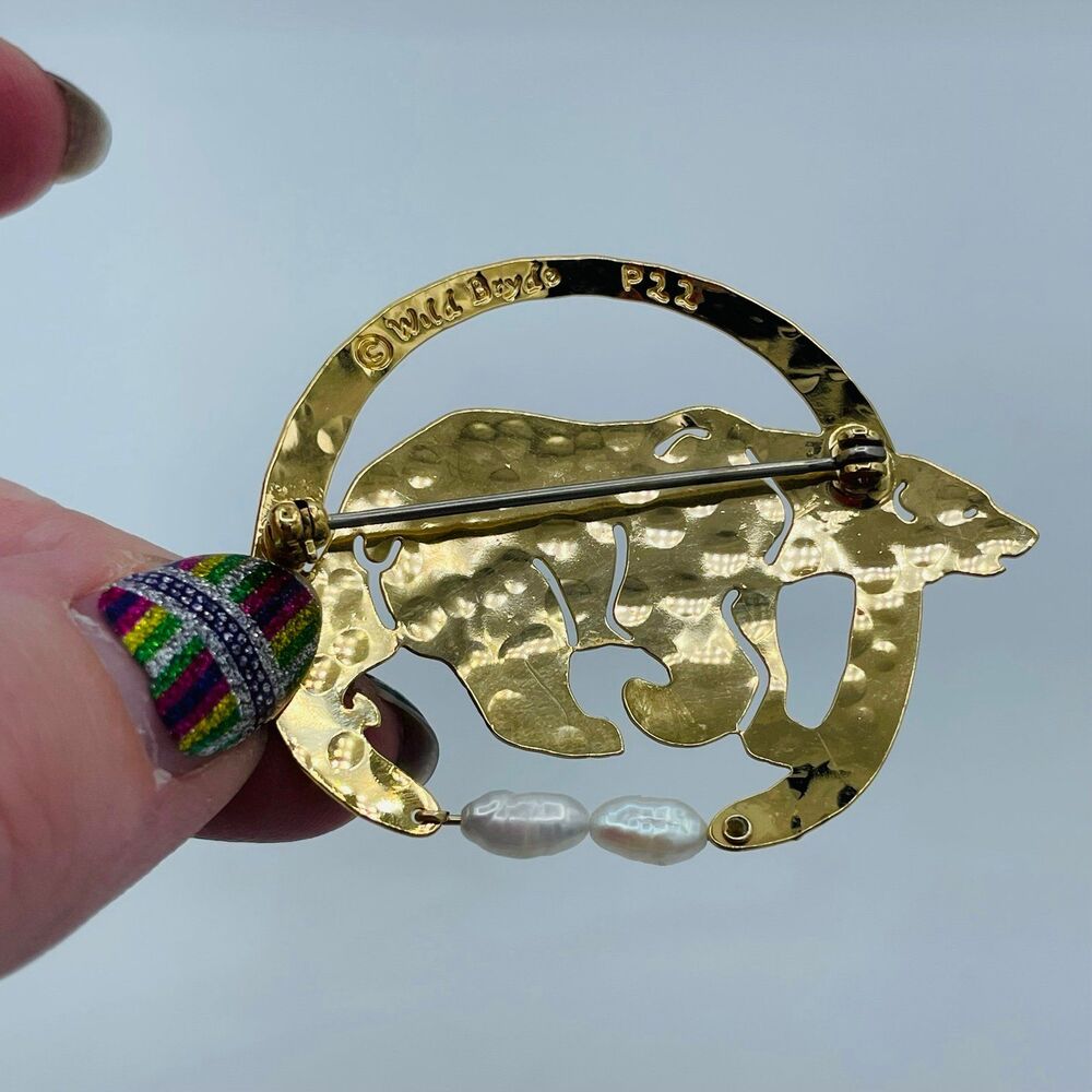 Wild Bryde Polar Bear Brooch Pin Pearl Cutouts P22 Gold Tone - Picture 2 of 5